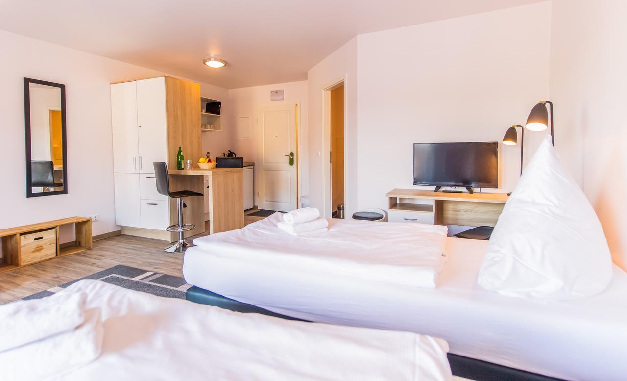 Hotel Flensburg Akademie Bagian luar foto
