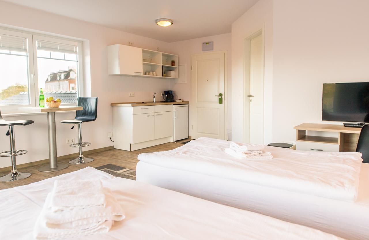 Hotel Flensburg Akademie Bagian luar foto